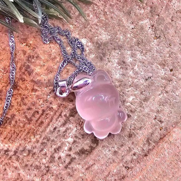 Adorable Nature Rose Quartz Hand Carved Rabbit Pendant Necklace - Picture 4 of 10